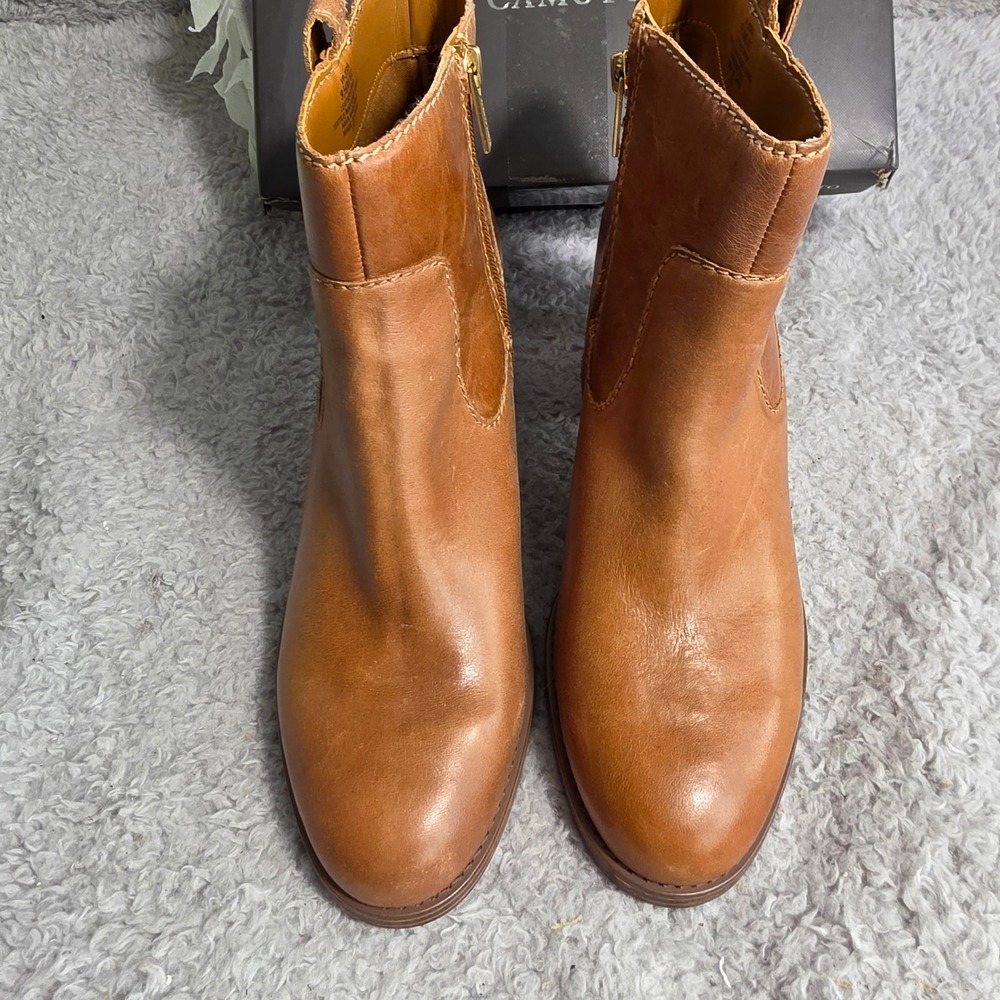 Vince Camuto Ankle Bootie Boots Distressed Leather Cognac Brown Womens 9.5 NEW - Picture 2 of 8